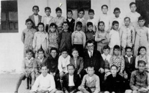 En el colegio, 1933