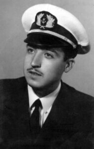 Con uniforme de marino, 1948